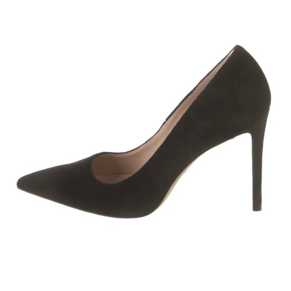 Stuart Weitzman velvet pumps. New. - Picture 2 of 6